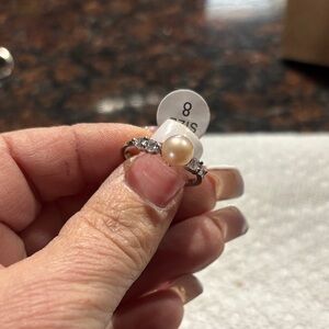 Vantel Pearls Skydancer Ring Size 8.  Pearl Is A Light Pinkish